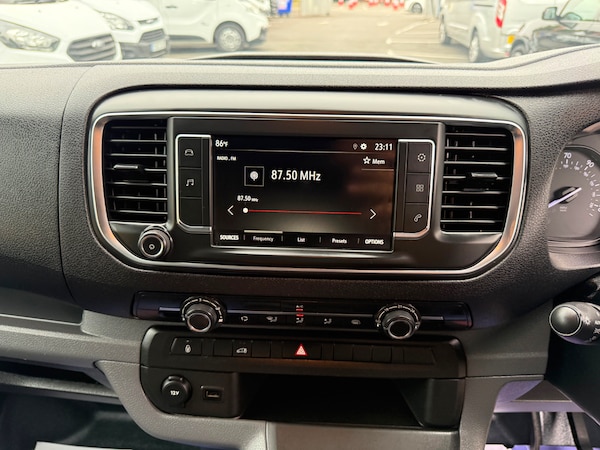 Used Vauxhall Vivaro 2020 for sale - 75562665: Photo 16