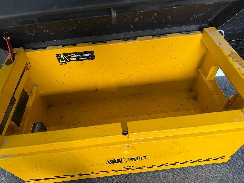 Used Ford Transit 2020 for sale - 76750287: Photo 27