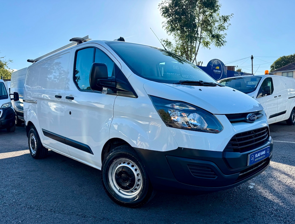 Used Ford Transit Custom 2017 for sale - 76129088: Photo 1