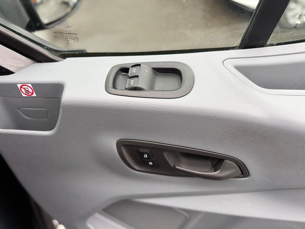 Used Ford Transit 2019 for sale - 76750275: Photo 26
