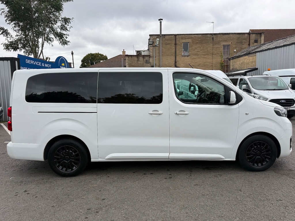 Used Toyota PROACE CITY Verso 2018 for sale - 76315885: Photo 2