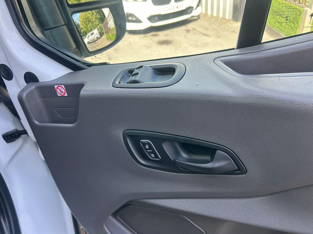 Used Ford Transit 2023 for sale - 76750319: Photo 18