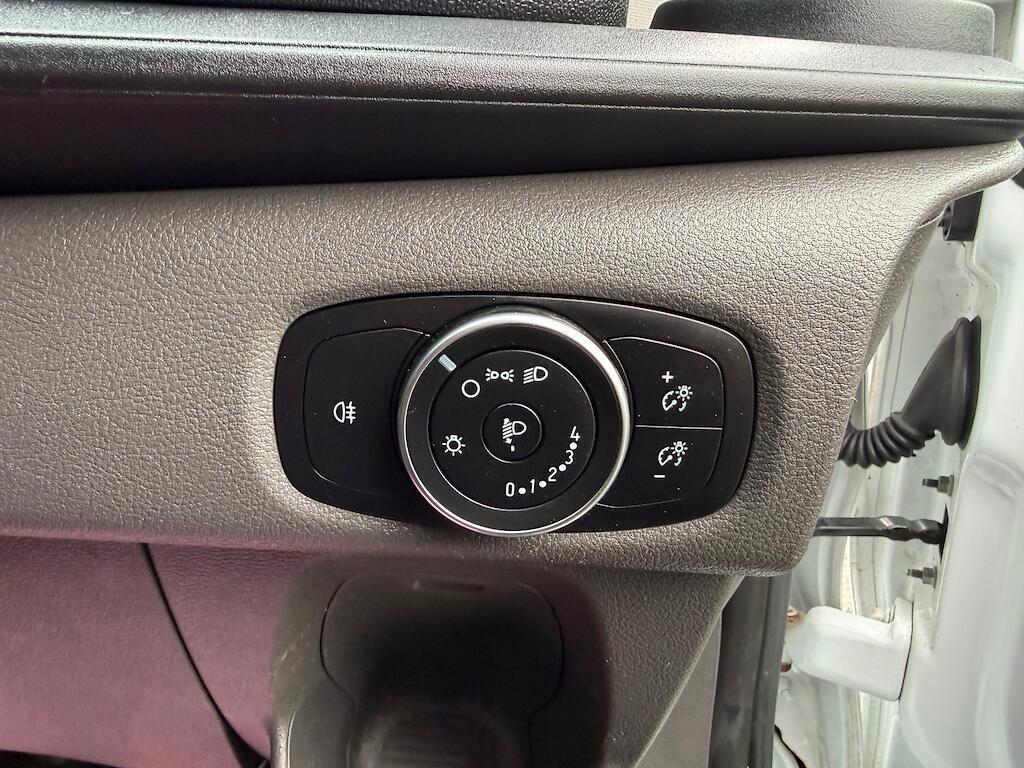 Used Ford Transit Custom 2019 for sale - 76750313: Photo 18