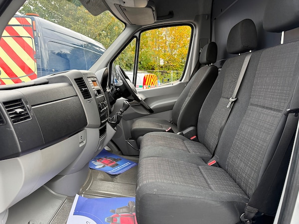 Used Mercedes-Benz Sprinter 2017 for sale - 76302537: Photo 15