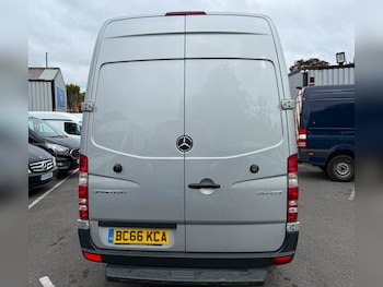 Used Mercedes-Benz Sprinter 2017 for sale - 76302537: Photo 4