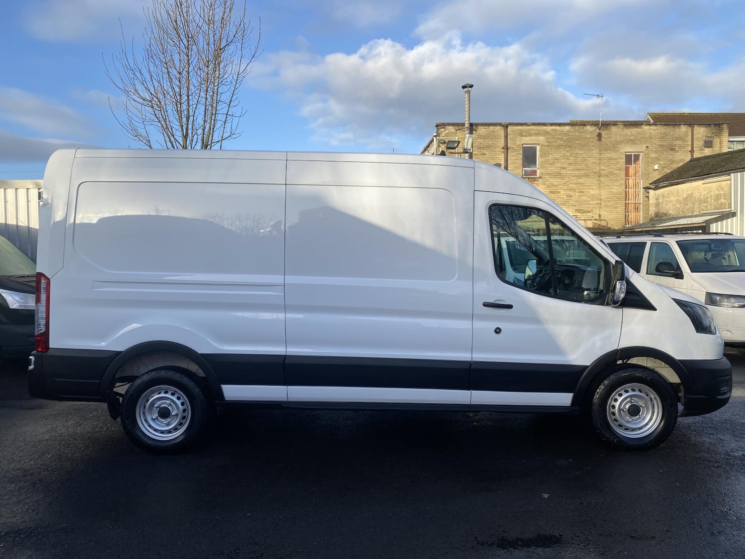 Used Ford Transit 2021 for sale - 76837585: Photo 2