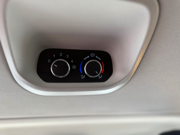 Used Ford Tourneo Custom 2019 for sale - 75476820: Photo 26
