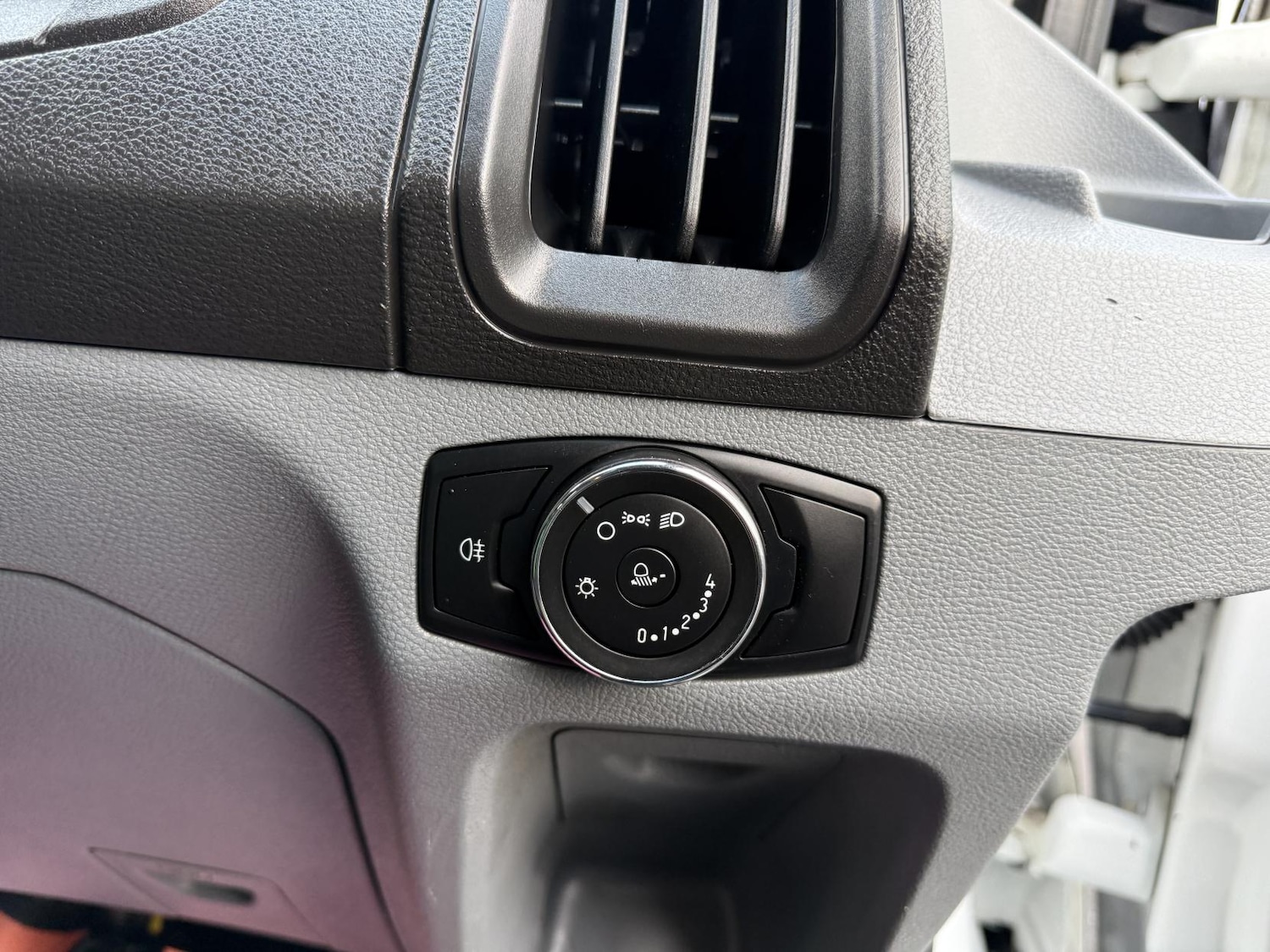 Used Ford Transit 2019 for sale - 76914560: Photo 17