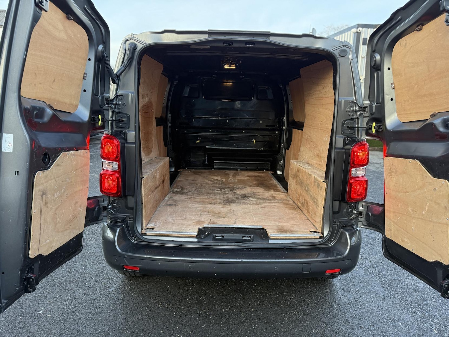 Used Peugeot Expert 2021 for sale - 77162456: Photo 9