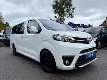 Used Toyota PROACE CITY Verso 2018 for sale - 77704408: Photo