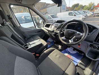 Used Ford Transit 2019 for sale - 78770727: Photo