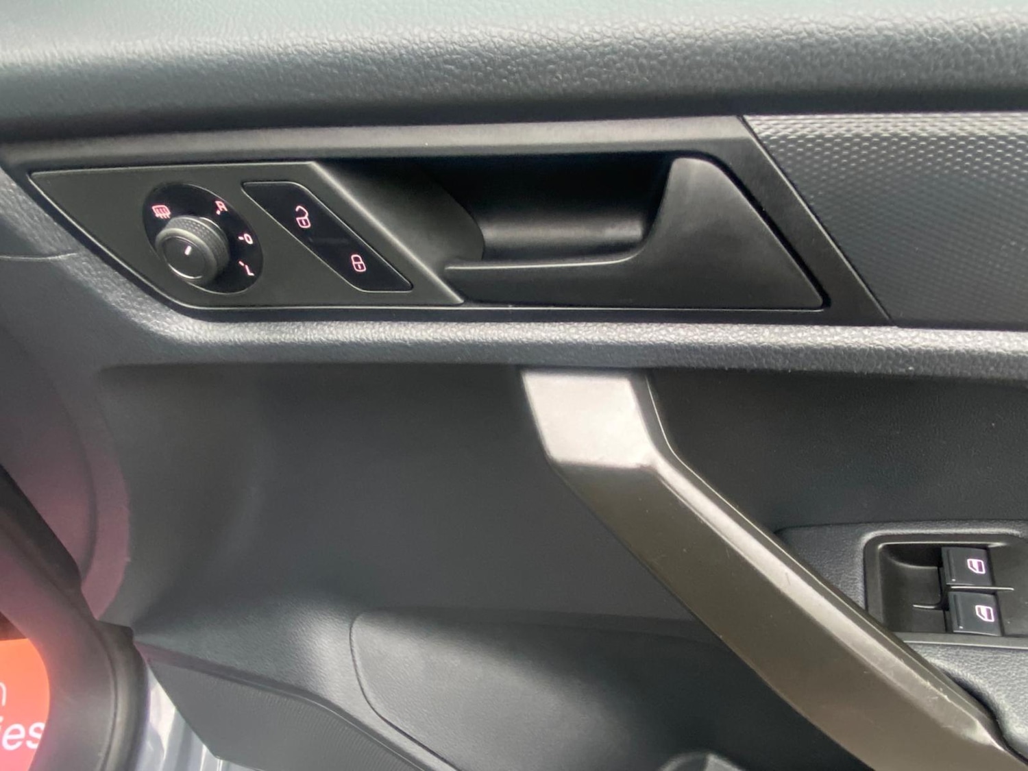 Used Volkswagen Caddy 2017 for sale - 77052160: Photo 9