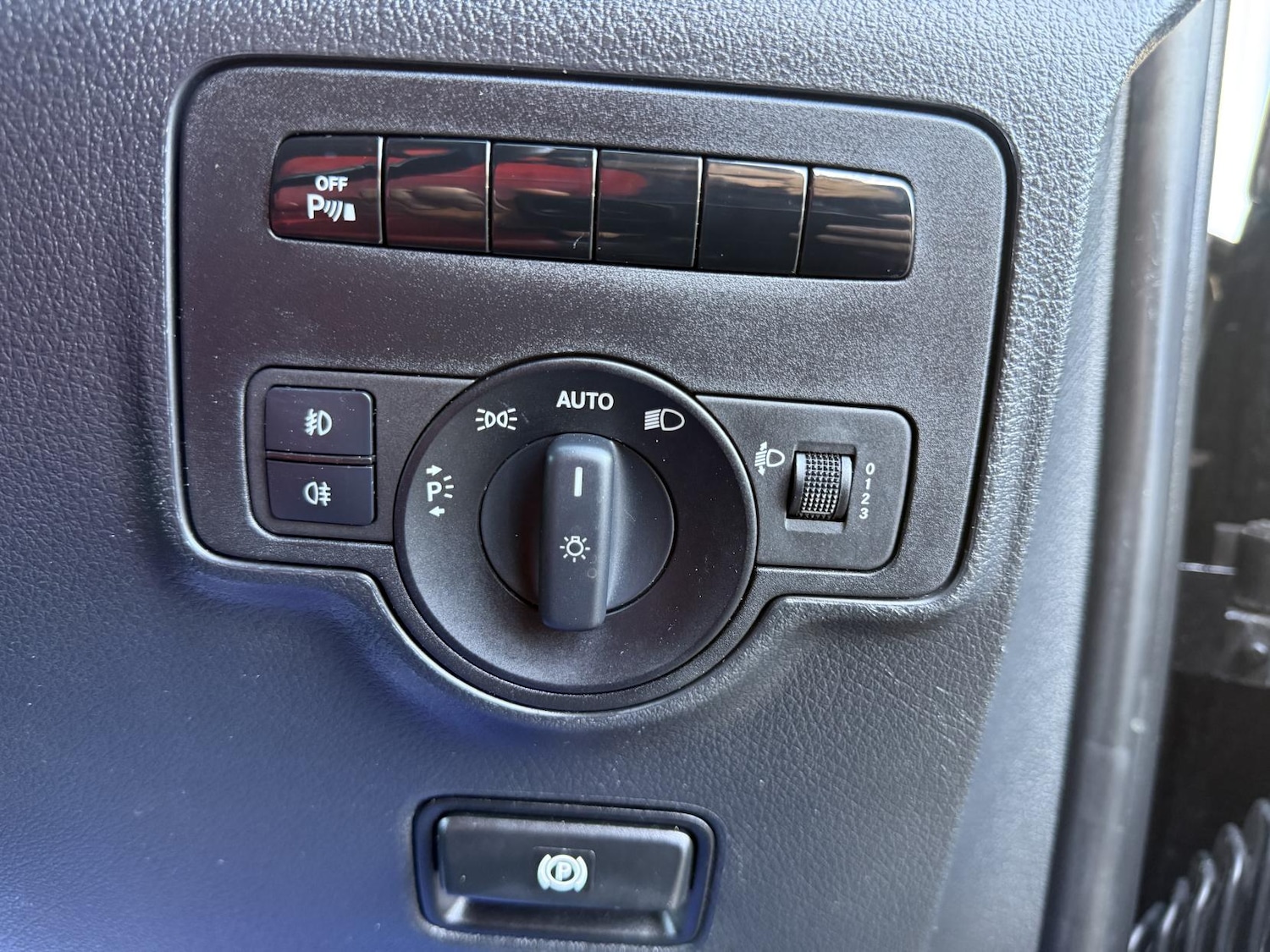 Used Mercedes-Benz Vito 2015 for sale - 77240272: Photo 22