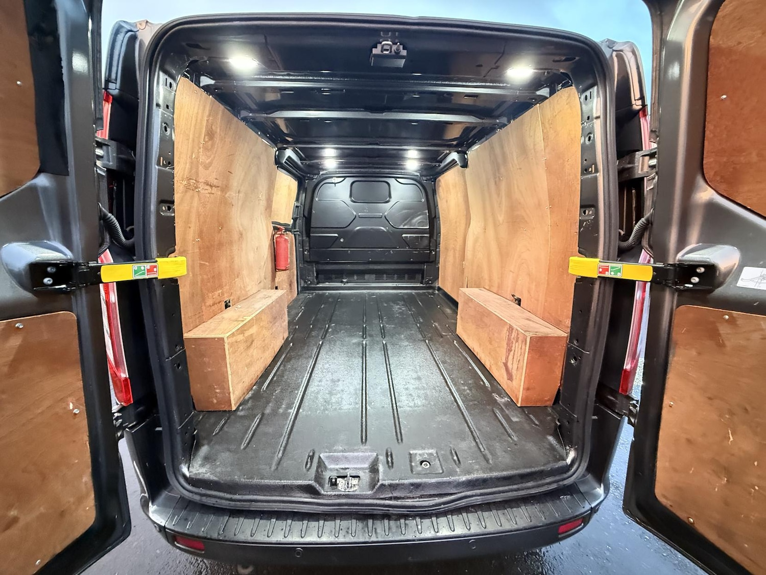 Used Ford Transit Custom 2020 for sale - 77268883: Photo 10