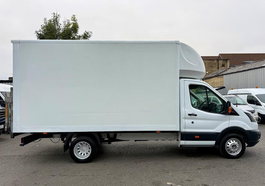 Used Ford Transit 2019 for sale - 76750305: Photo 2