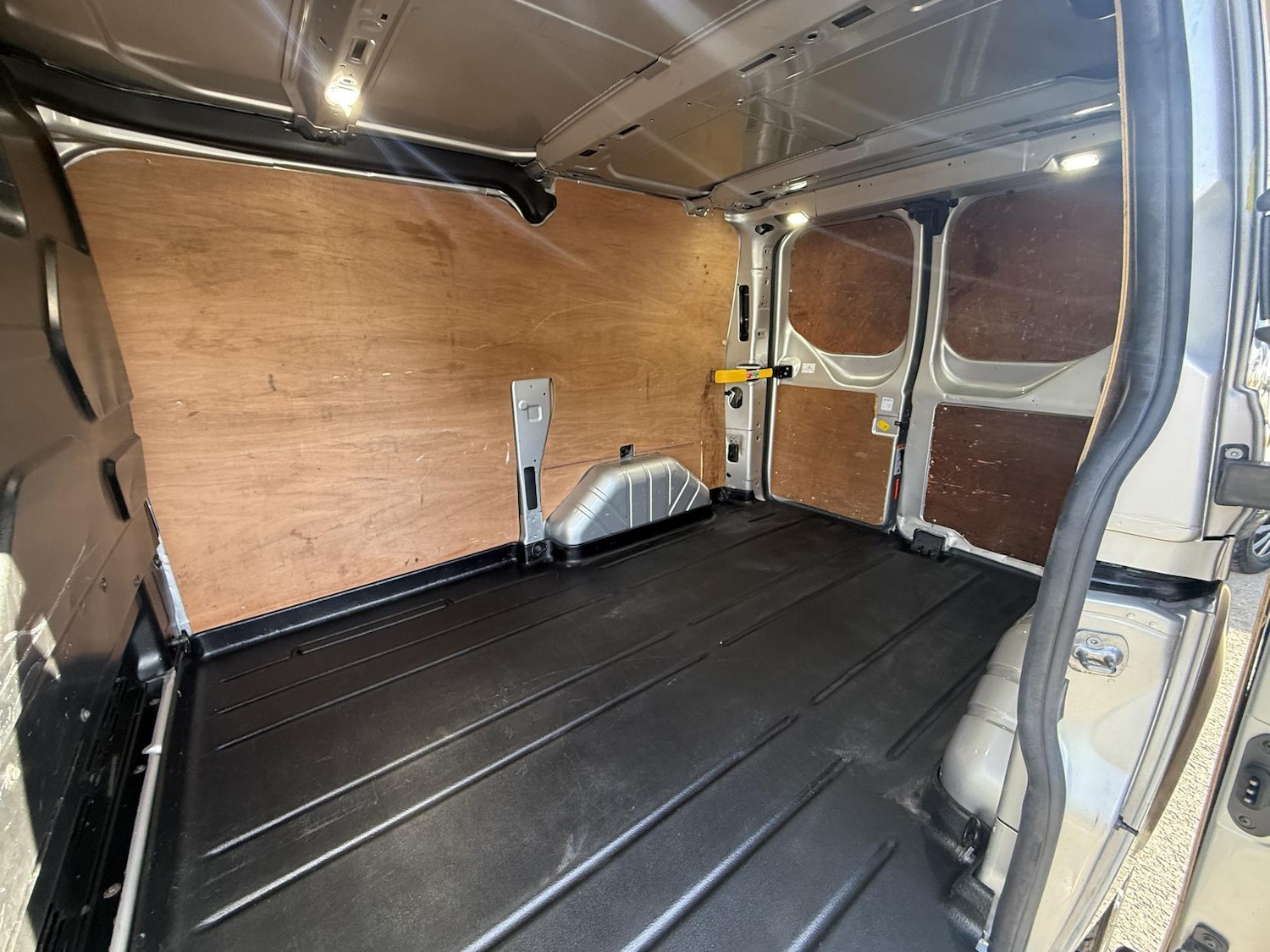 Used Ford Transit Custom 2020 for sale - 78131764: Photo 10