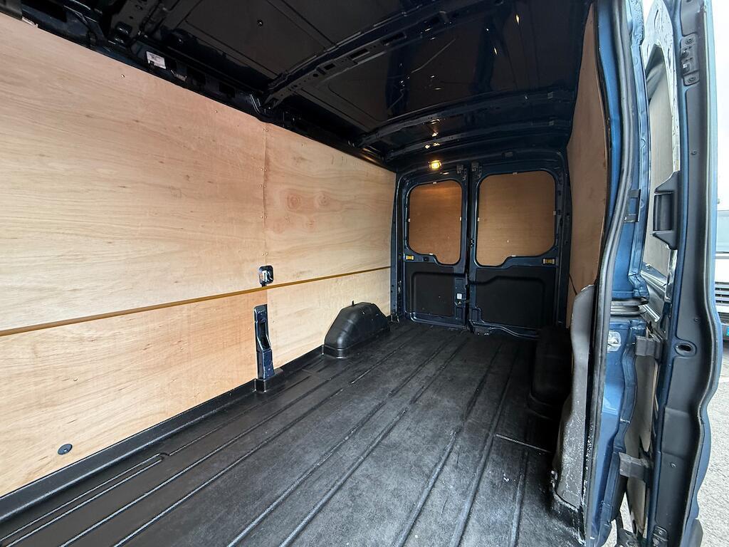 Used Ford Transit 2020 for sale - 76750273: Photo 27