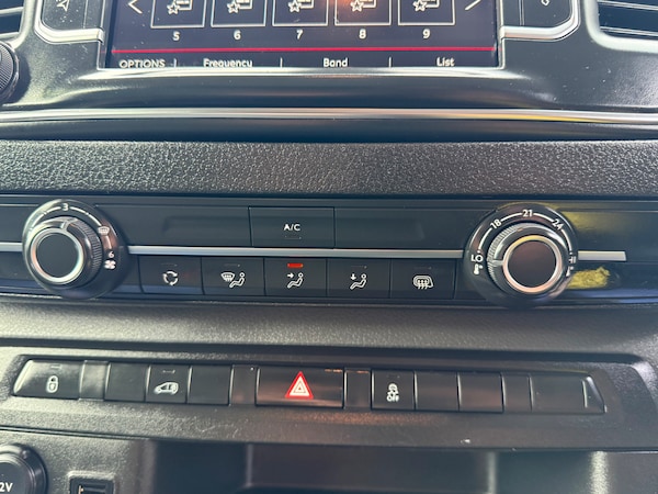 Used Citroen Dispatch 2019 for sale - 74892722: Photo 19