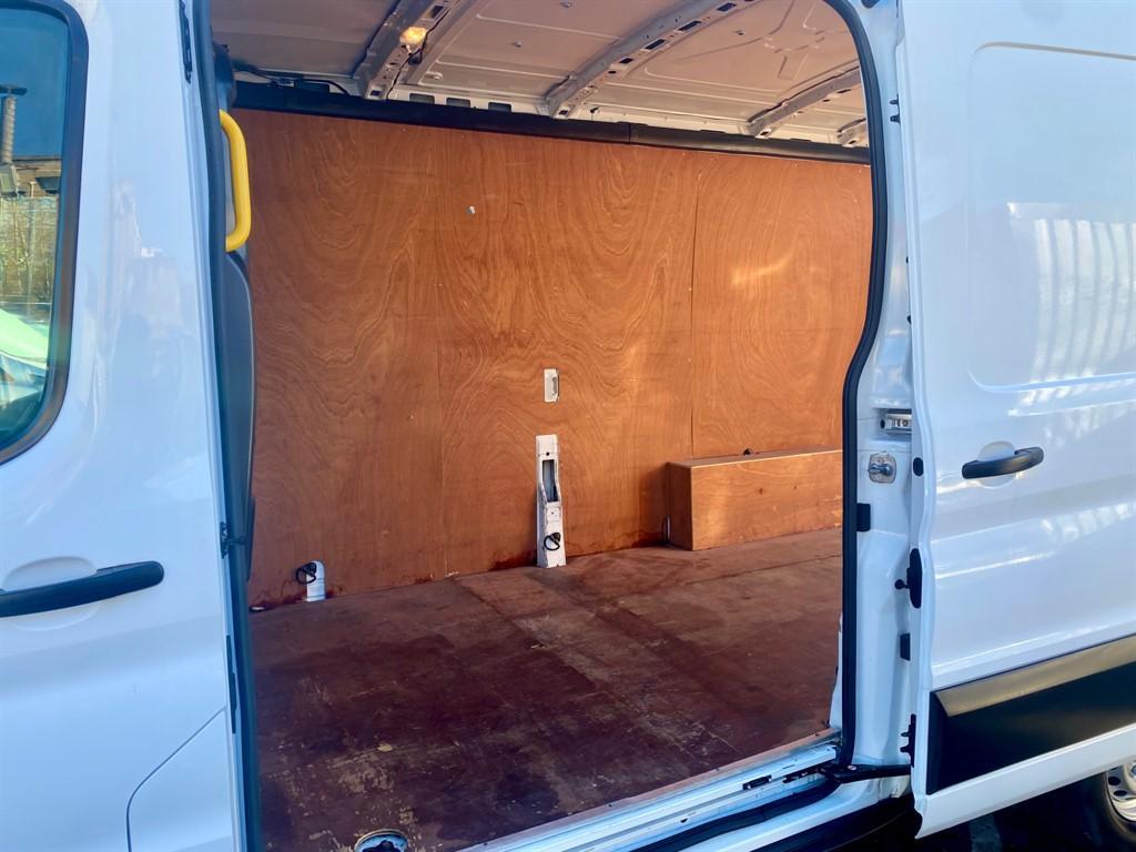 Used Ford Transit 2021 for sale - 76750301: Photo 19