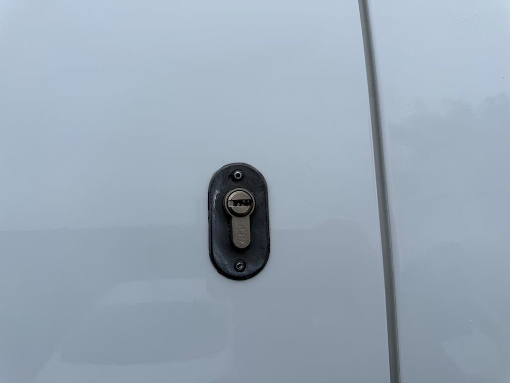 Used Ford Transit Custom 2020 for sale - 76750280: Photo 16