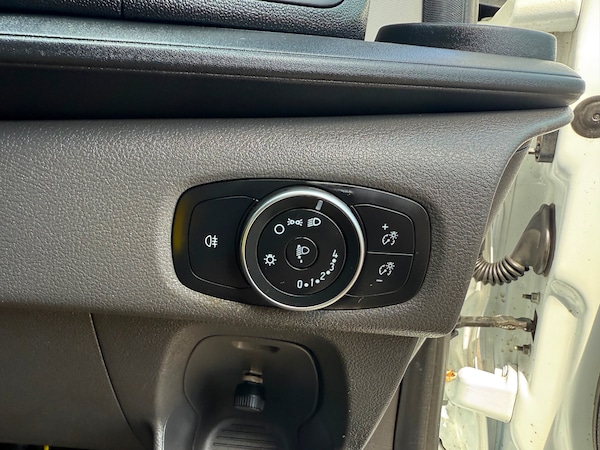 Used Ford Transit Custom 2019 for sale - 74984559: Photo 18