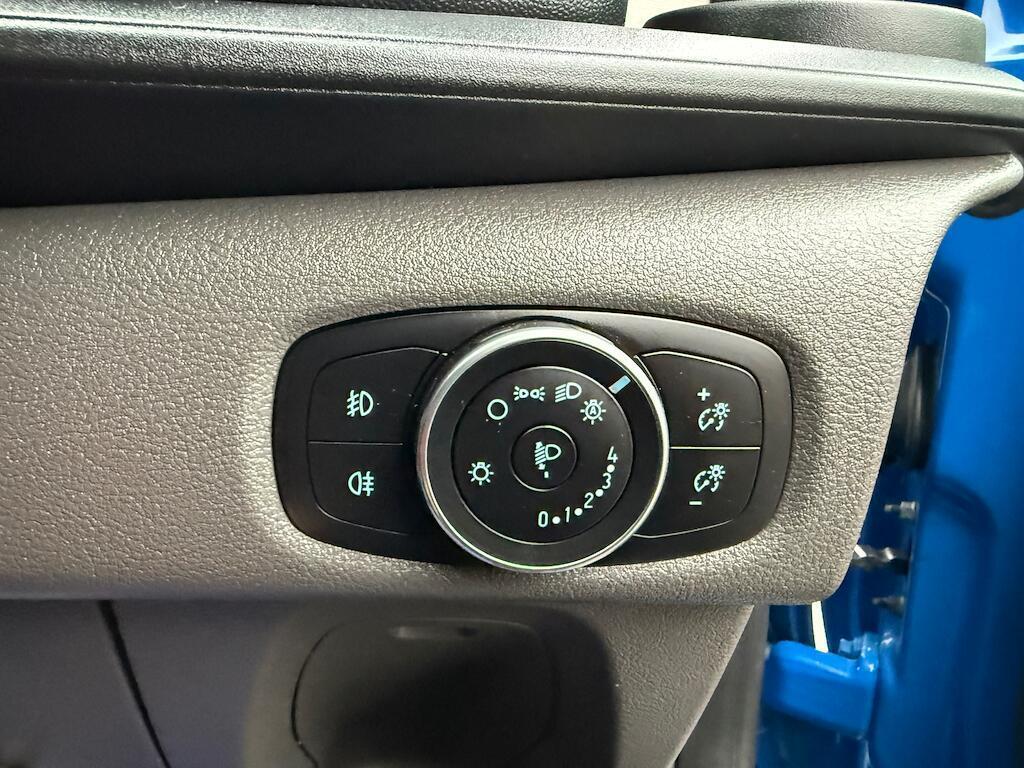 Used Ford Transit Custom 2020 for sale - 76750283: Photo 18