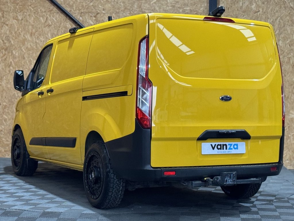 Used Ford Transit Custom 2022 for sale - 76590758: Photo 17