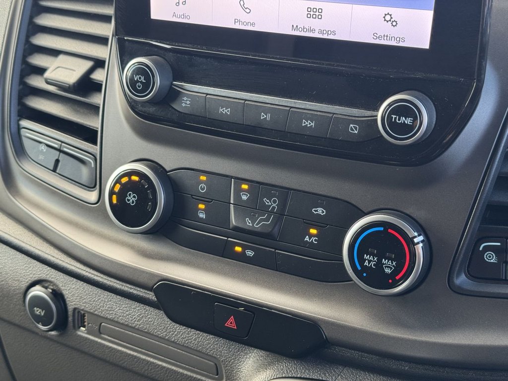Used Ford Transit Custom 2020 for sale - 76647728: Photo 35