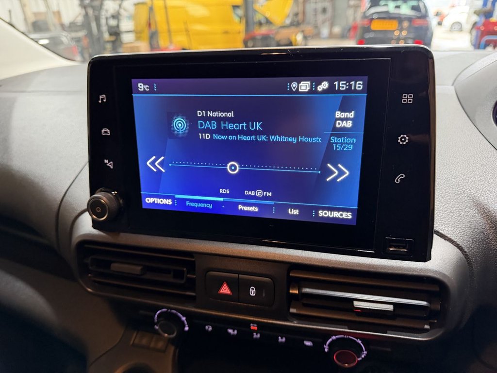 Used Peugeot Partner 2021 for sale - 77546730: Photo 32