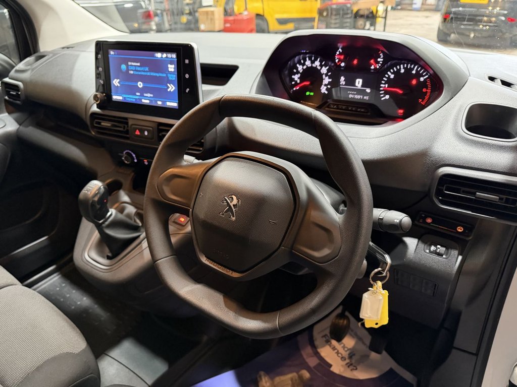 Used Peugeot Partner 2021 for sale - 77546730: Photo 39