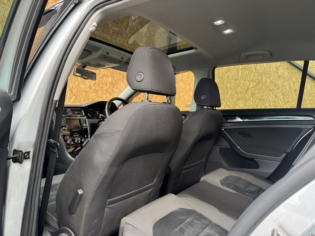 Used Volkswagen Golf 2013 for sale - 76848179: Photo 17