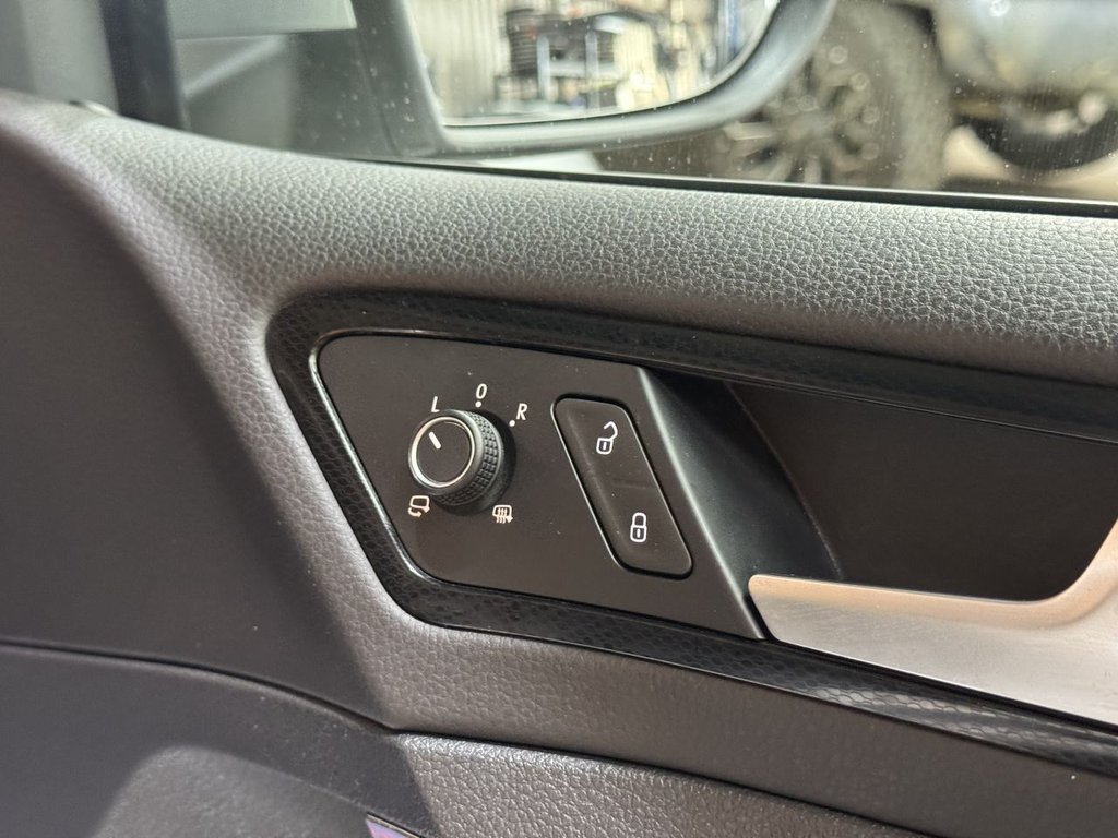 Used Volkswagen Golf 2013 for sale - 76848179: Photo 26