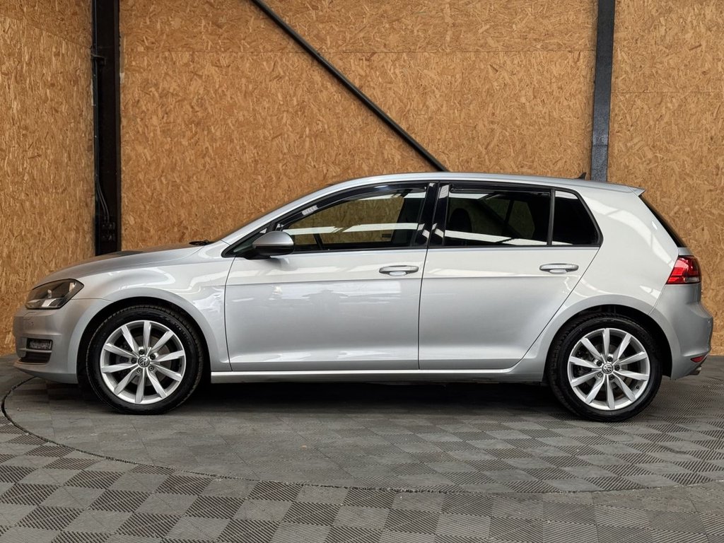 Used Volkswagen Golf 2013 for sale - 76848179: Photo 3