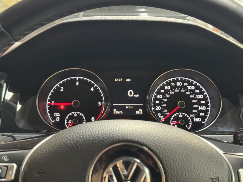 Used Volkswagen Golf 2013 for sale - 76848179: Photo 30