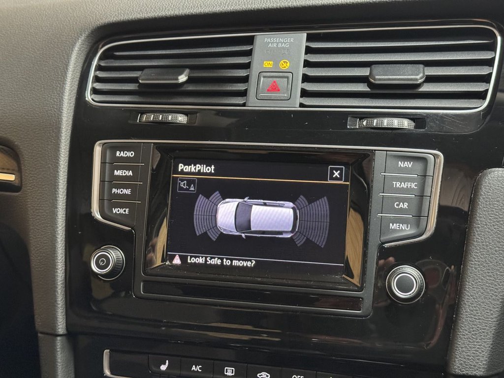 Used Volkswagen Golf 2013 for sale - 76848179: Photo 32