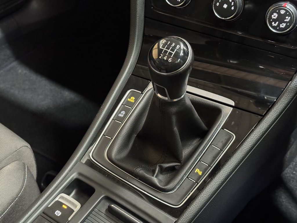 Used Volkswagen Golf 2013 for sale - 76848179: Photo 33