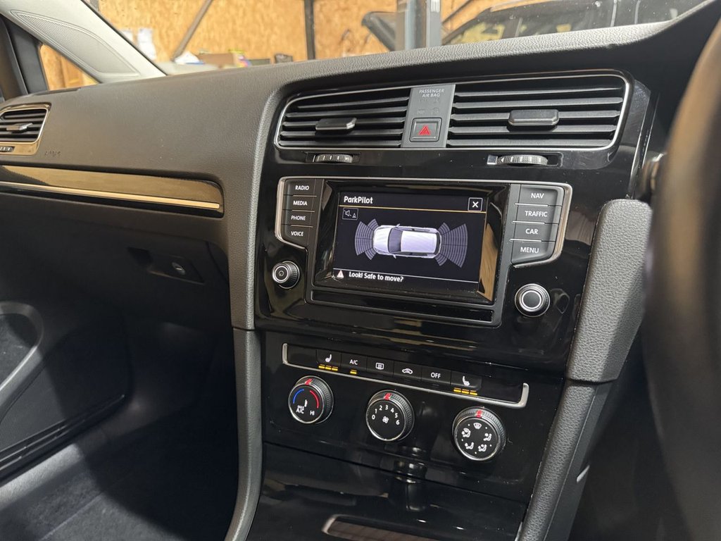 Used Volkswagen Golf 2013 for sale - 76848179: Photo 34