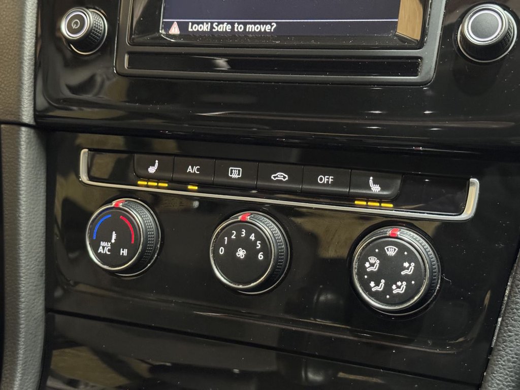 Used Volkswagen Golf 2013 for sale - 76848179: Photo 35