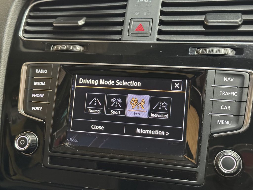 Used Volkswagen Golf 2013 for sale - 76848179: Photo 37