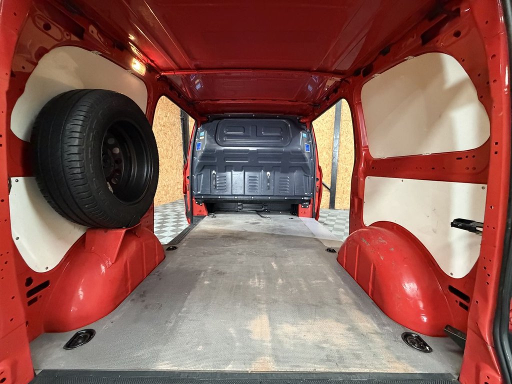 Used Mercedes-Benz Vito 2017 for sale - 77792105: Photo 14