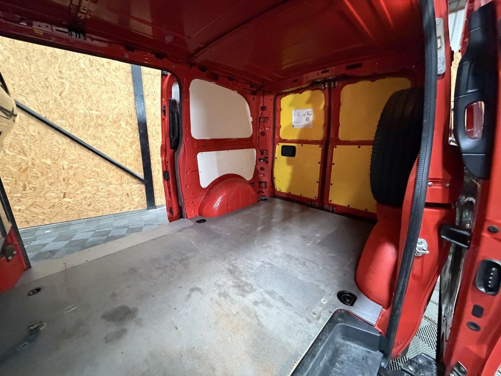 Used Mercedes-Benz Vito 2017 for sale - 77792105: Photo 16