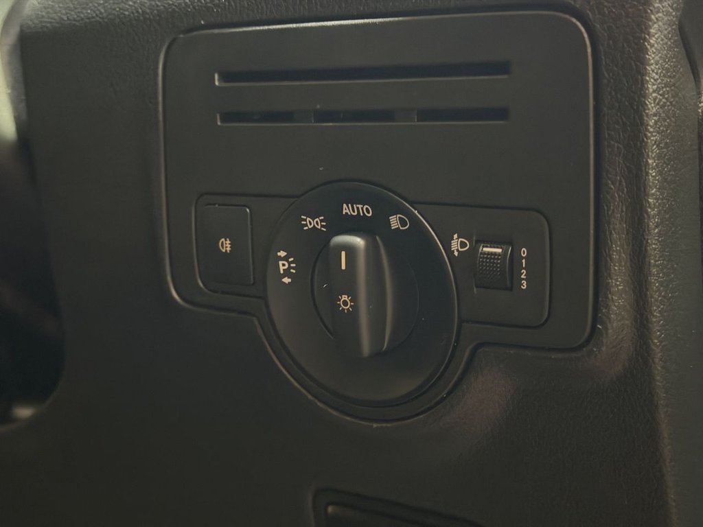 Used Mercedes-Benz Vito 2017 for sale - 77792105: Photo 21