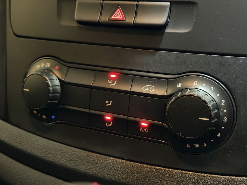 Used Mercedes-Benz Vito 2017 for sale - 77792105: Photo 26