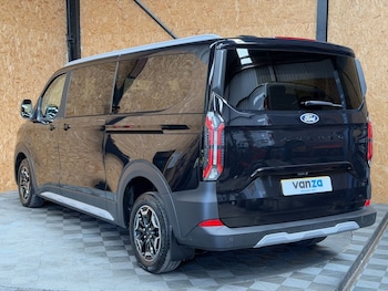 Used Ford Tourneo Custom 2025 for sale - 78444456: Photo