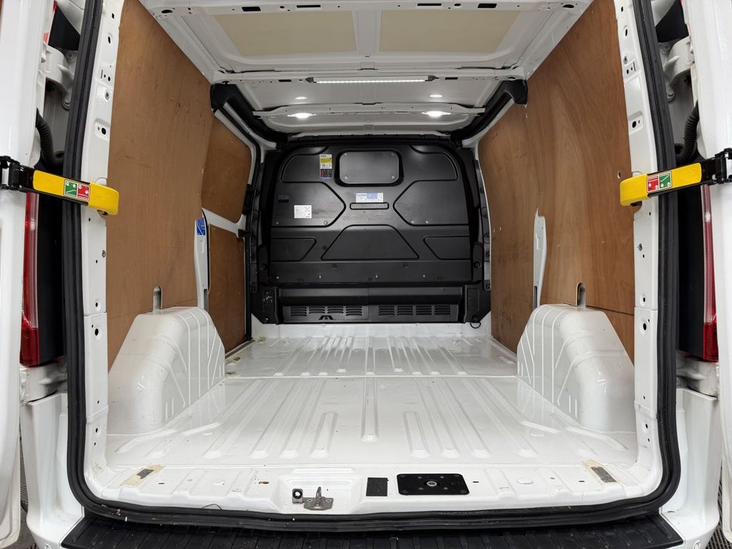 Used Ford Transit Custom 2021 for sale - 77820592: Photo 8