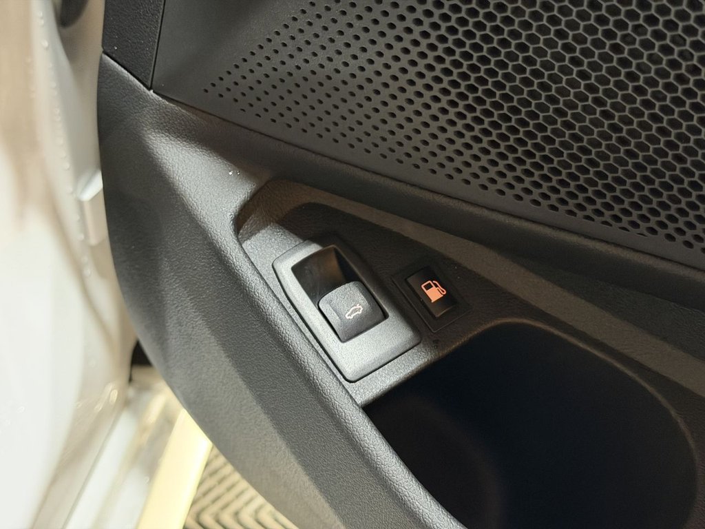 Used BMW 3 Series 2022 for sale - 77703968: Photo 35