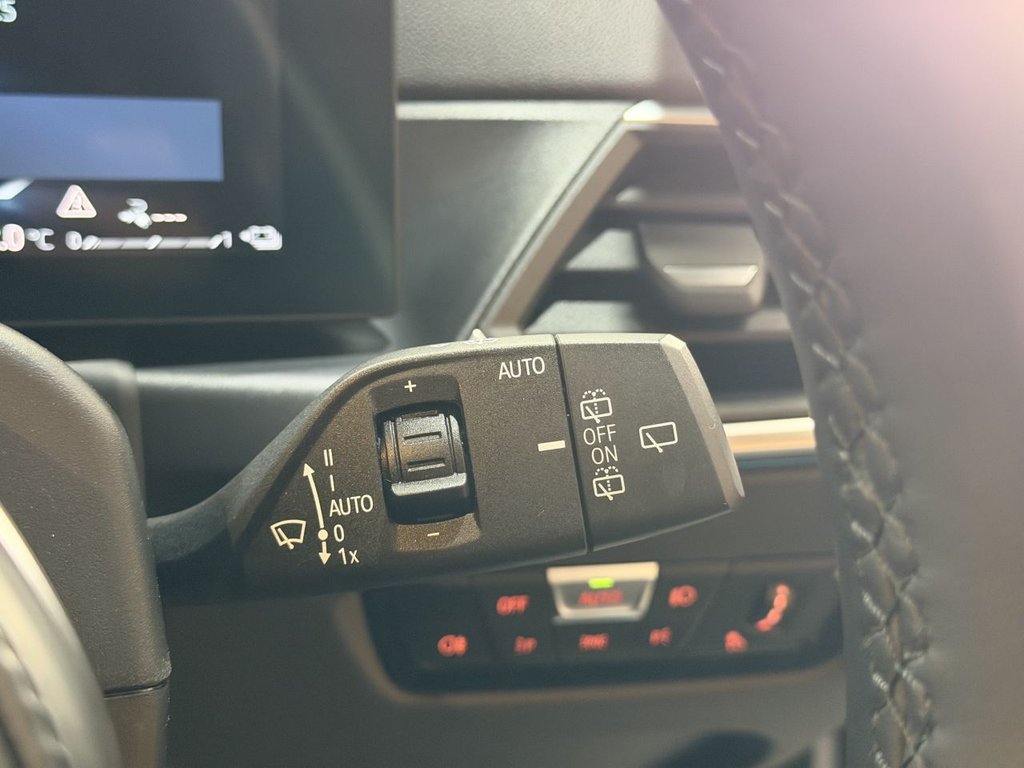 Used BMW 3 Series 2022 for sale - 77703968: Photo 40