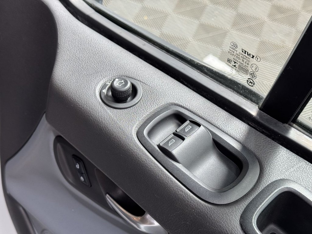 Used Ford Transit Custom 2017 for sale - 77007366: Photo 29