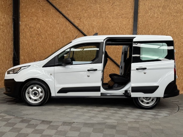 Used Ford Transit Connect 2021 for sale - 76210094: Photo 2