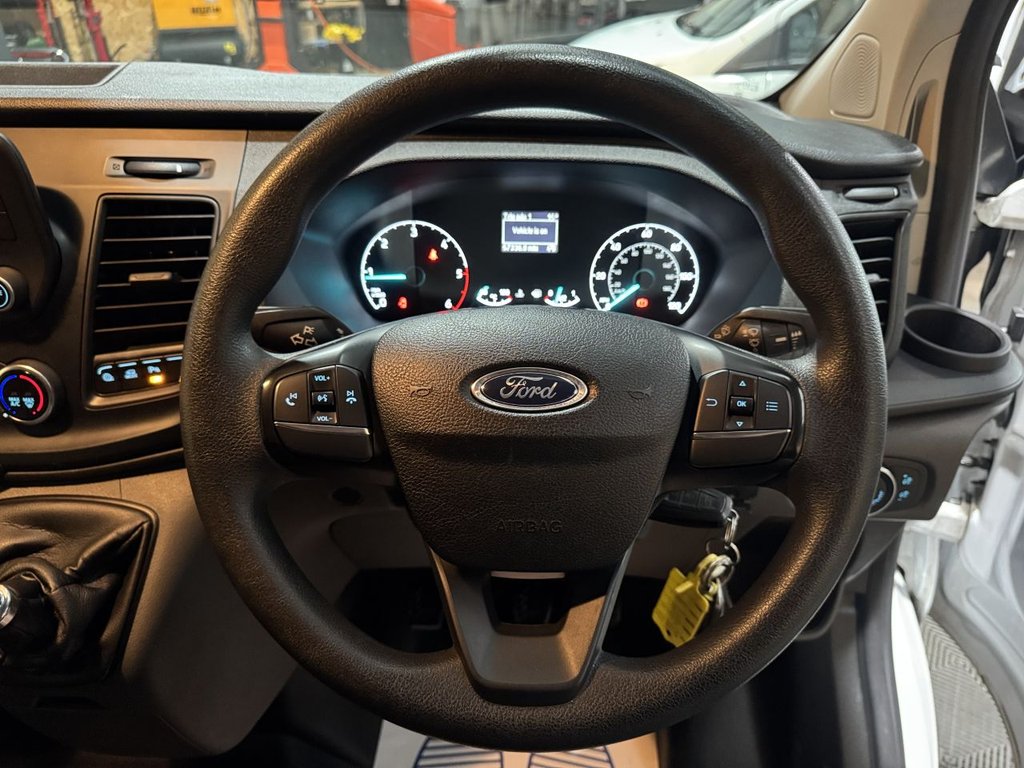Used Ford Transit Custom 2019 for sale - 76509389: Photo 11